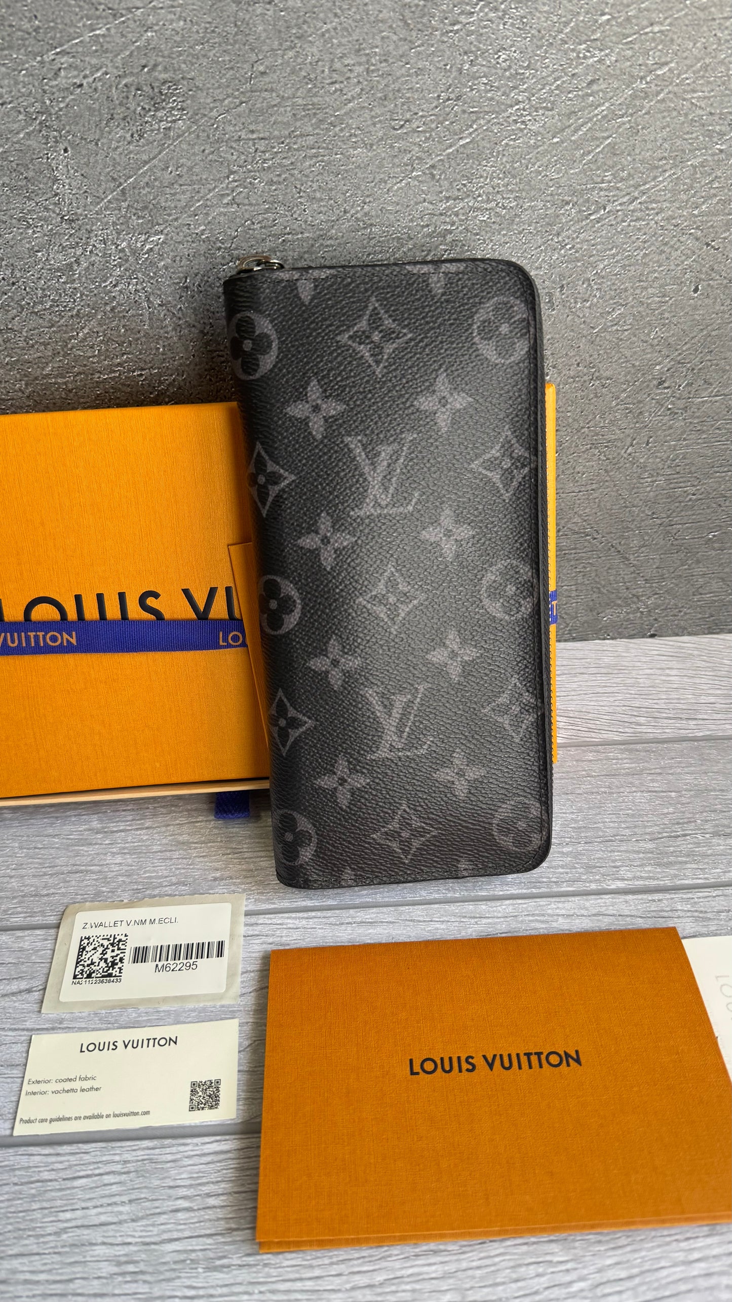 Louis Vuitton Graphite Zippy Wallet