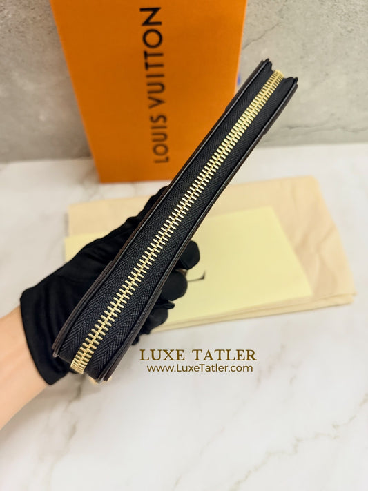 Louis Vuitton Retiro Long Wallet