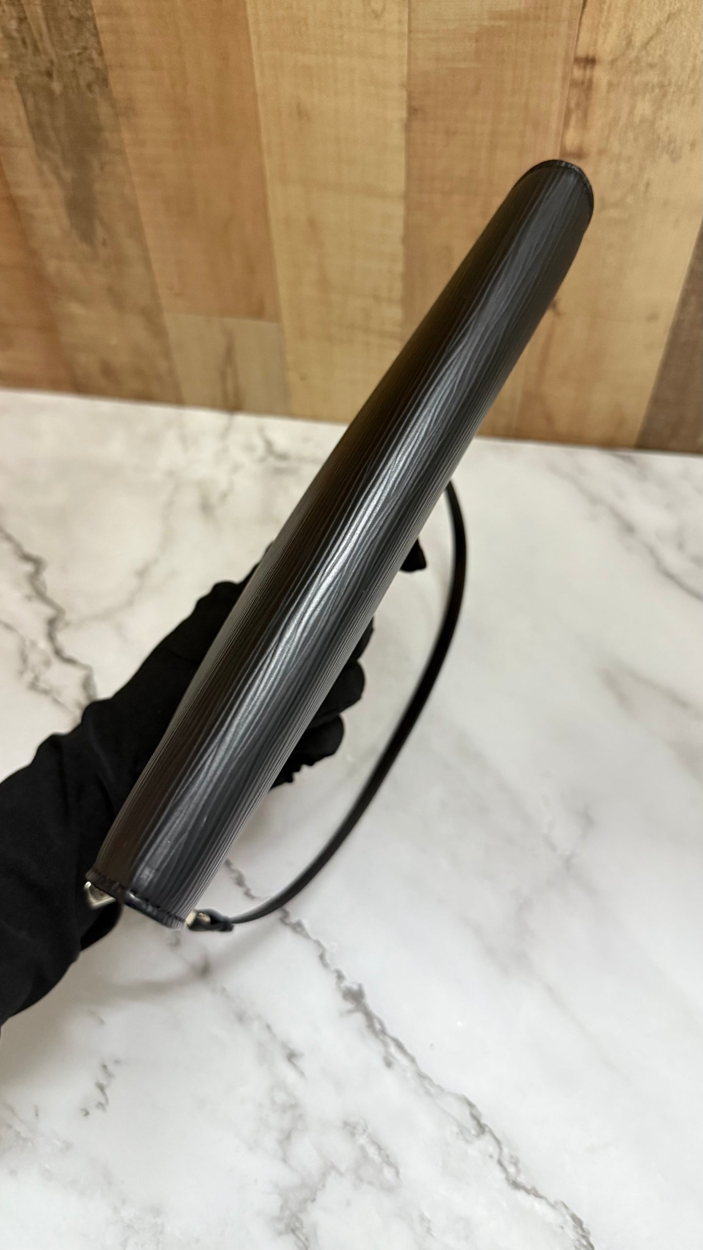Louis Vuitton Epi Pouchette