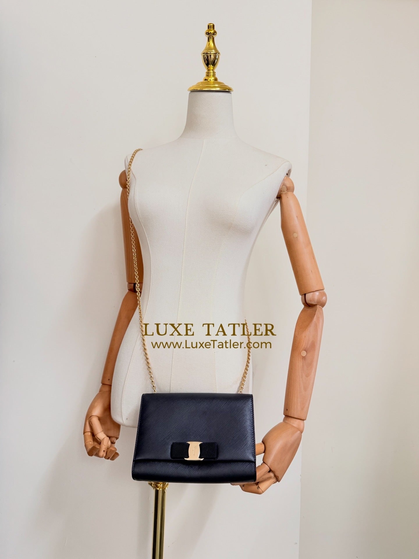 Salvatore Ferragamo Vara Chain Bag