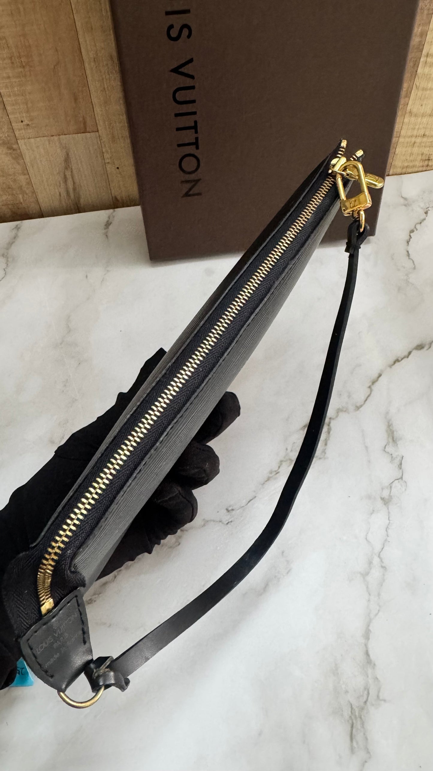 Louis Vuitton Pouchette
