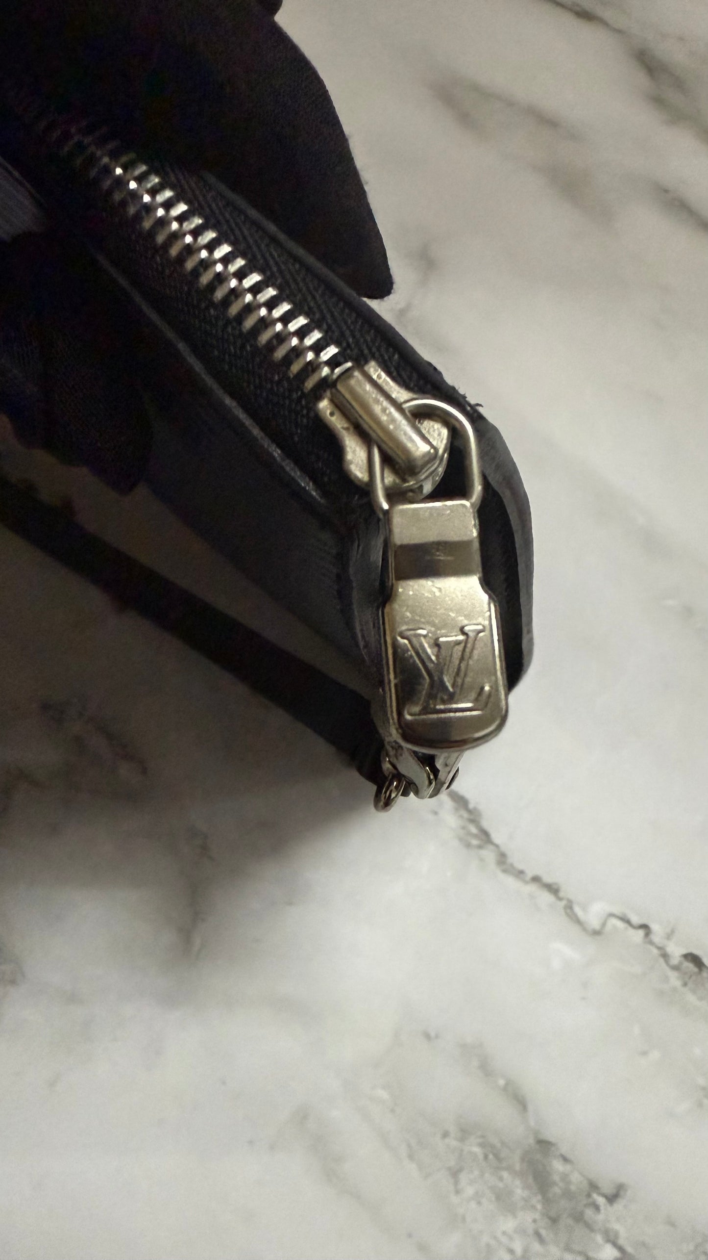 Louis Vuitton Epi Pouchette