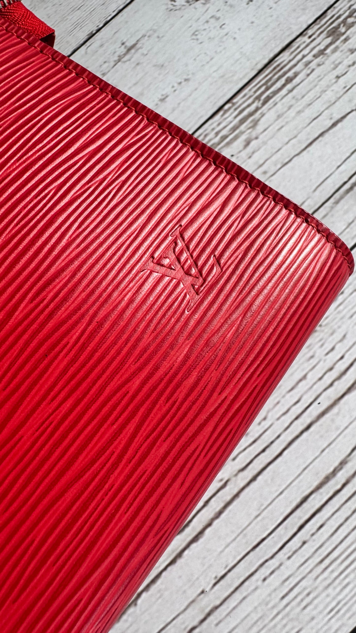 Louis Vuitton Pouchette