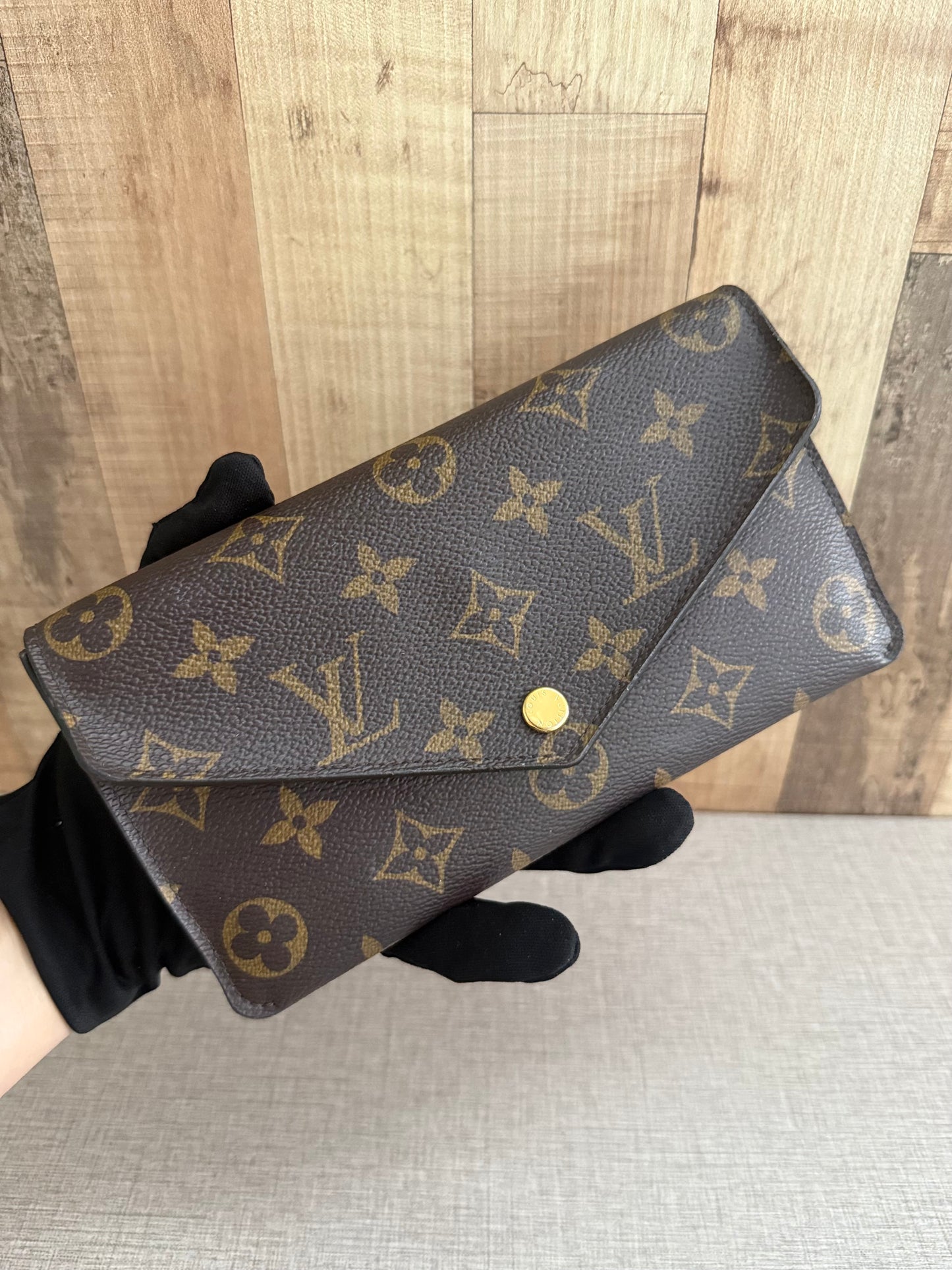 Louis Vuitton Monogram Jeanne Wallet