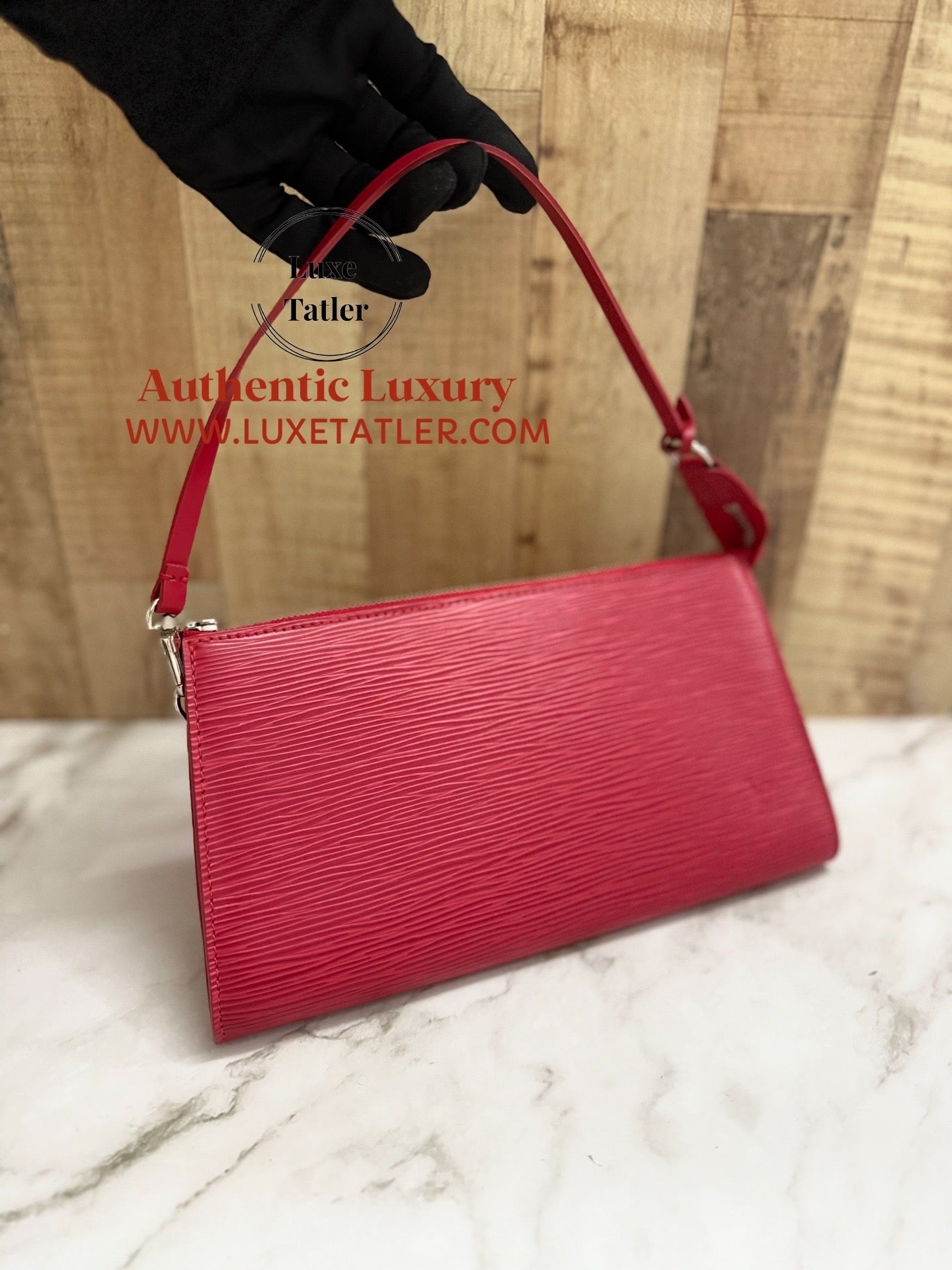 Louis Vuitton Pouchette