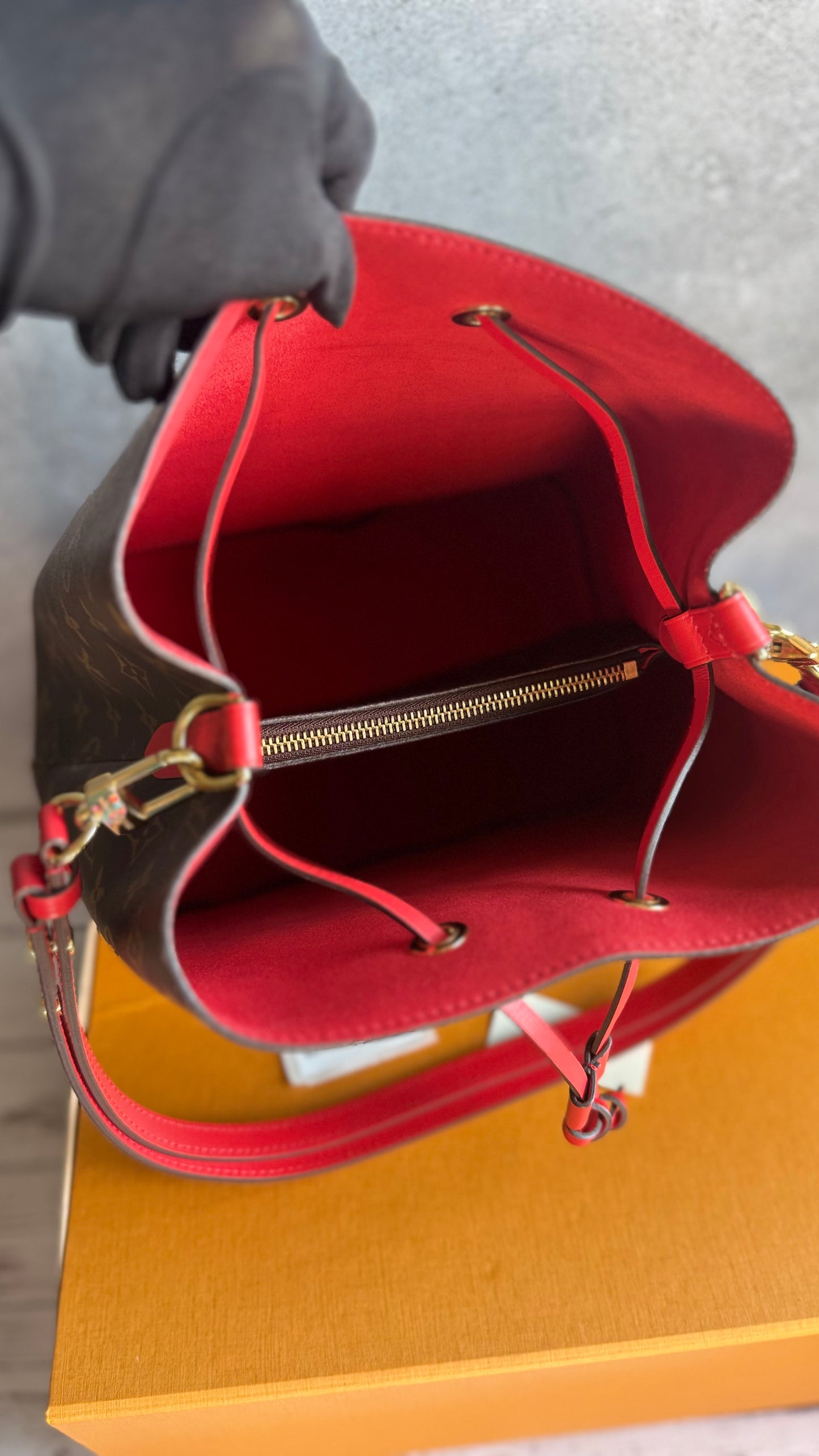 Louis Vuitton Neo Noe MM