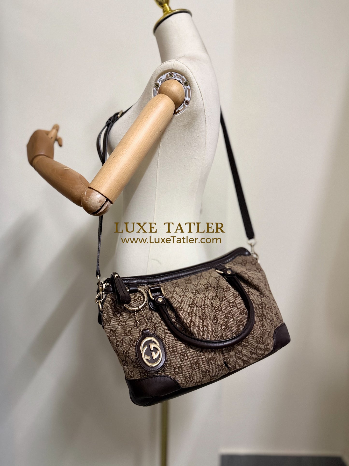Gucci Sukey Medium Top Handle Bag