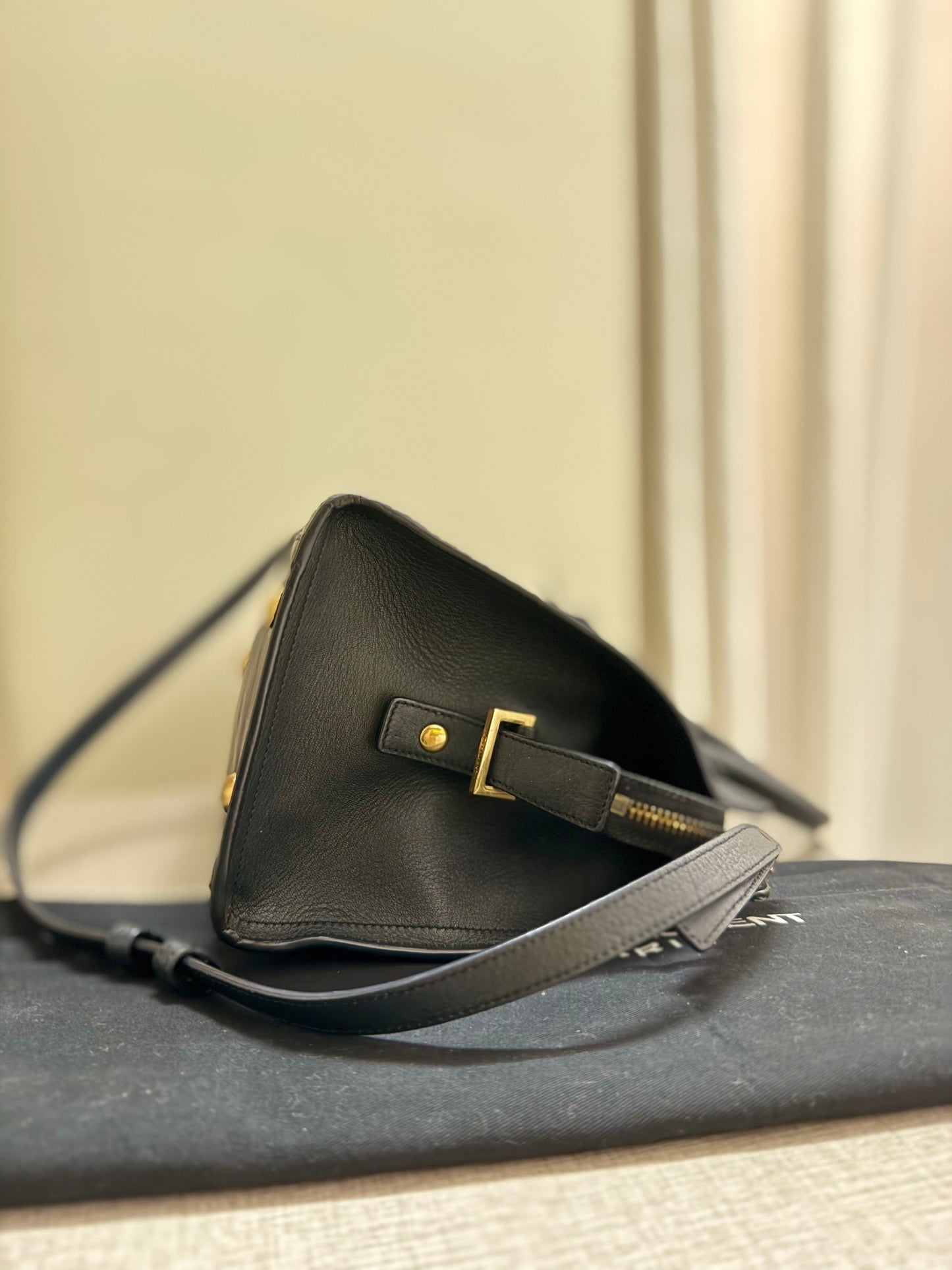 Saint Laurent Cabas Chyc (small)