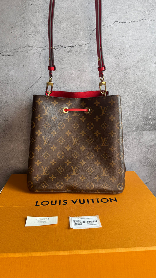 Louis Vuitton Neo Noe MM