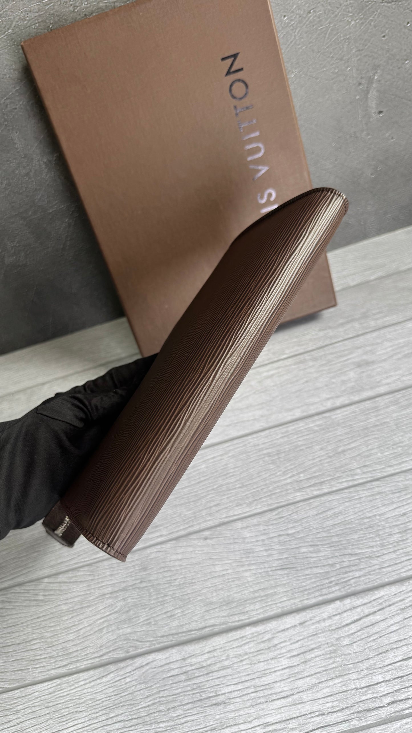 Louis Vuitton Pouchette
