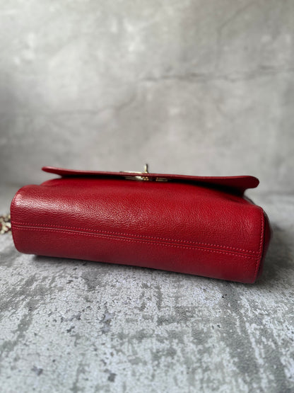 Mulberry Lily Medium (Red)