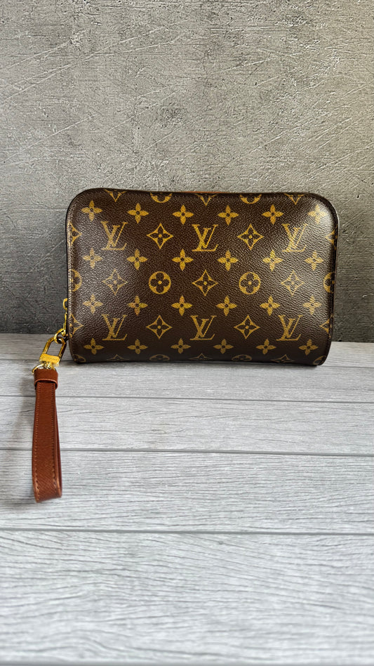 Louis Vuitton Porchette Orsay