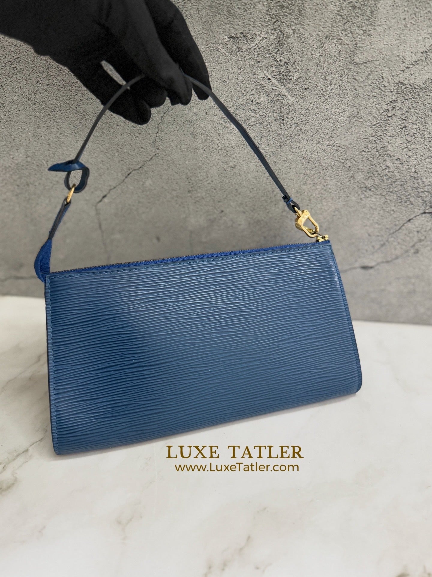 Louis Vuitton Epi Pouchette