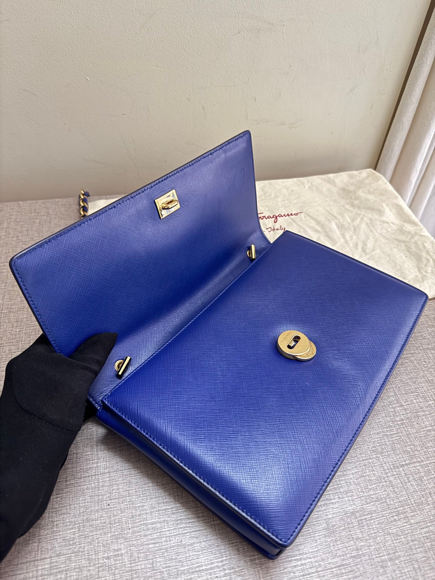 Salvatore Ferragamo Vara Bow Bag