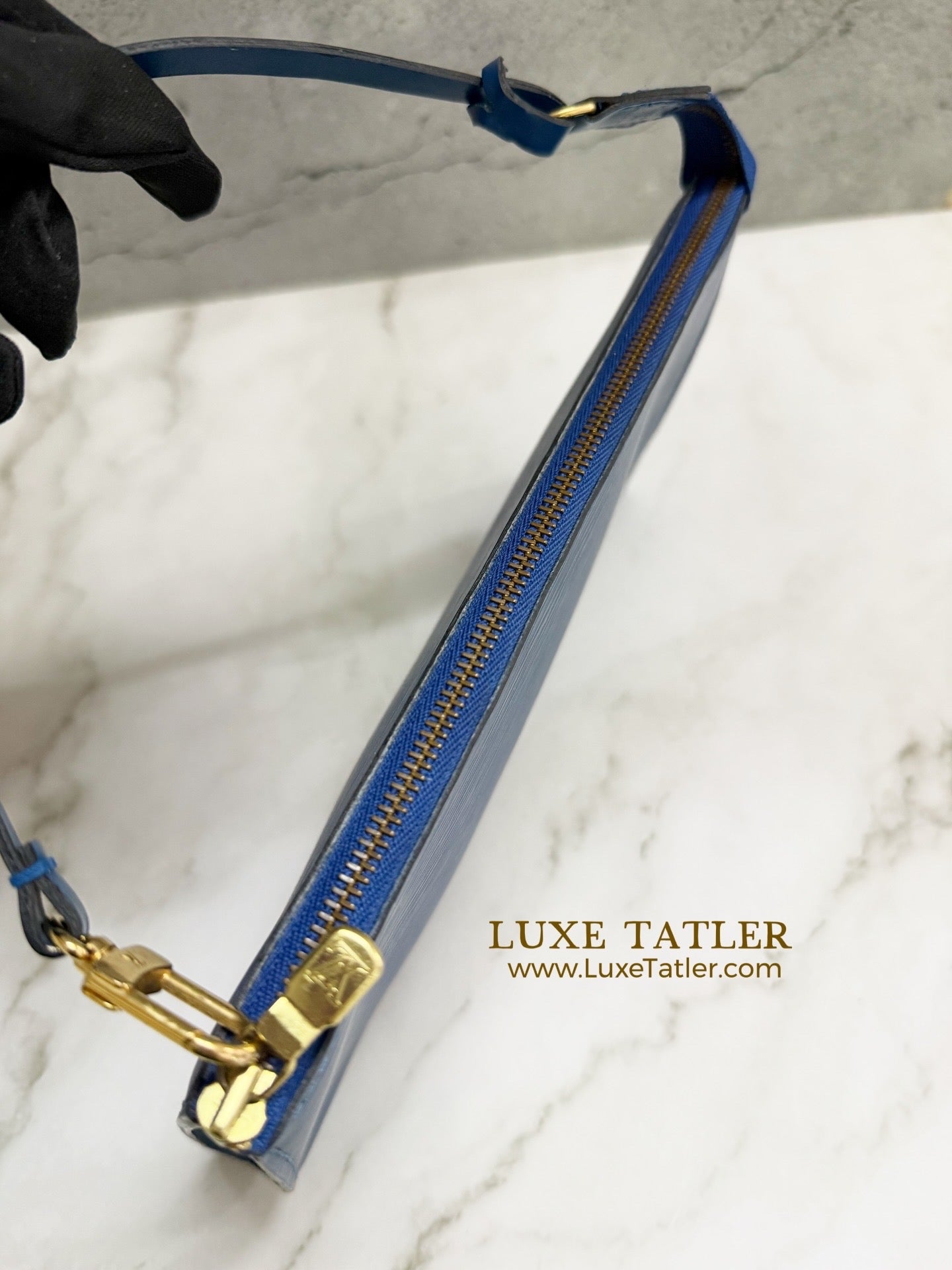 Louis Vuitton Epi Pouchette