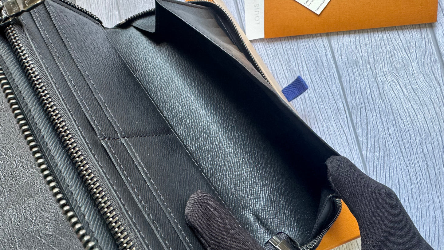 Louis Vuitton Graphite Zippy Wallet