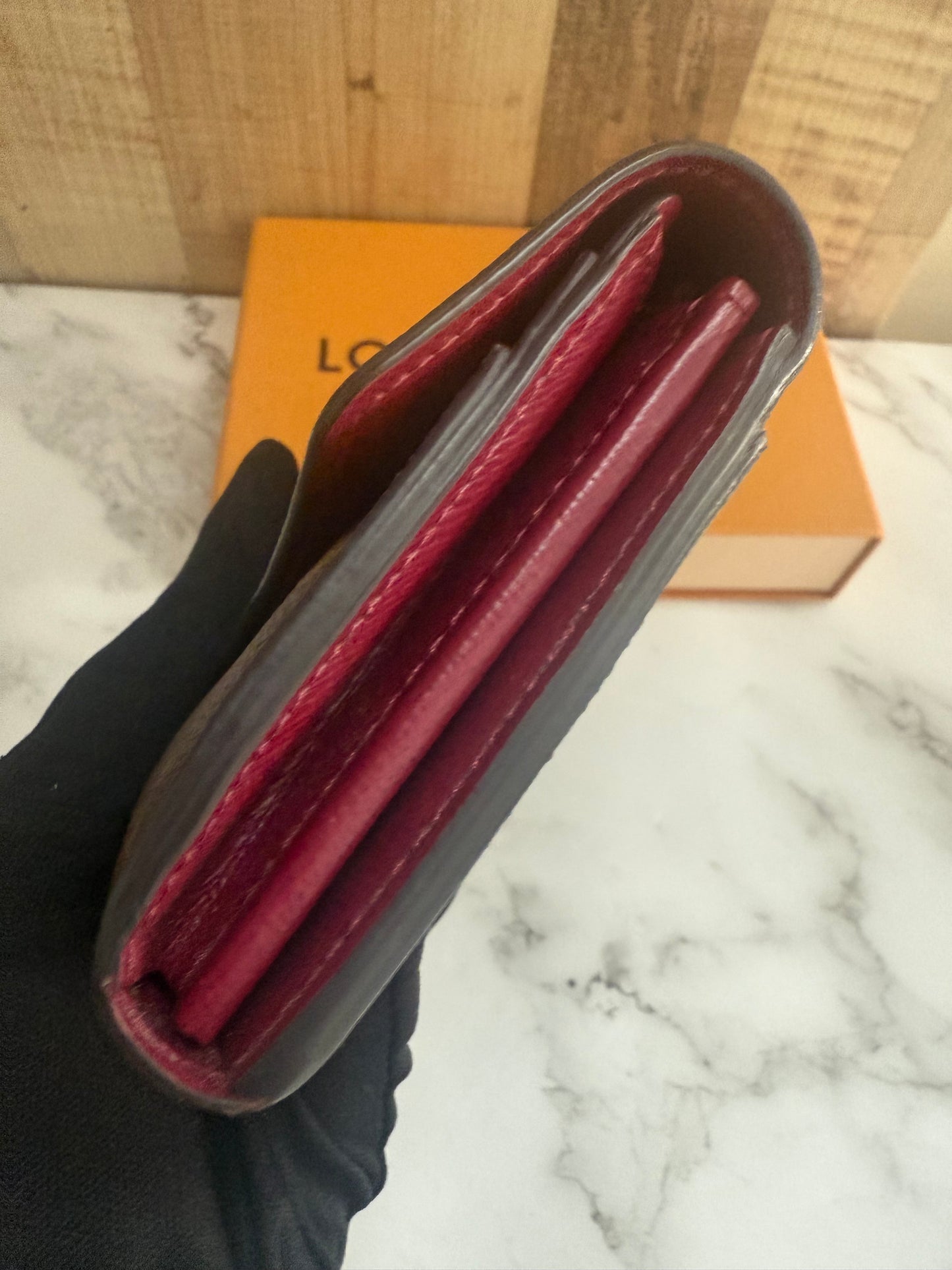 Louis Vuitton Sarah Wallet
