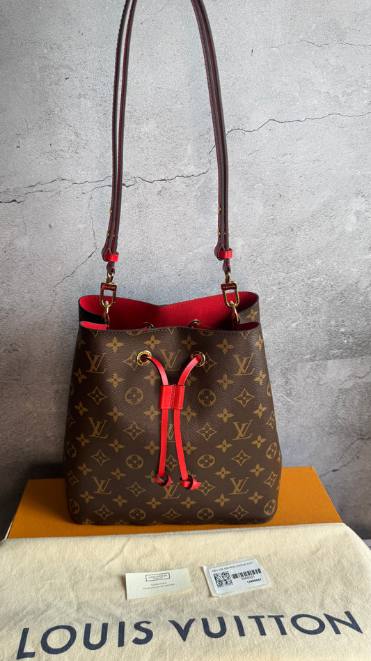 Louis Vuitton Neo Noe MM