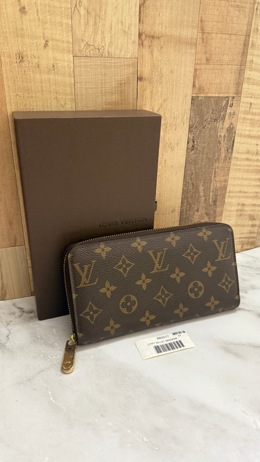 Louis Vuitton Zippy Long Wallet