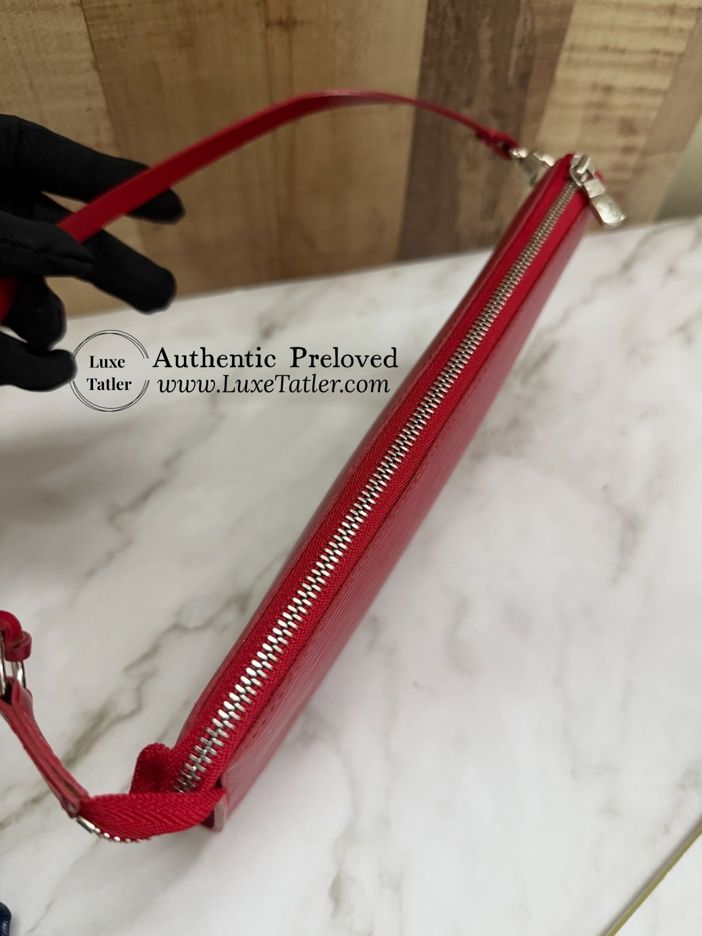 Louis Vuitton Pouchette