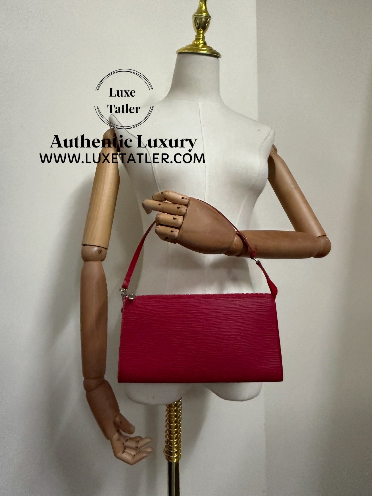 Louis Vuitton Pouchette