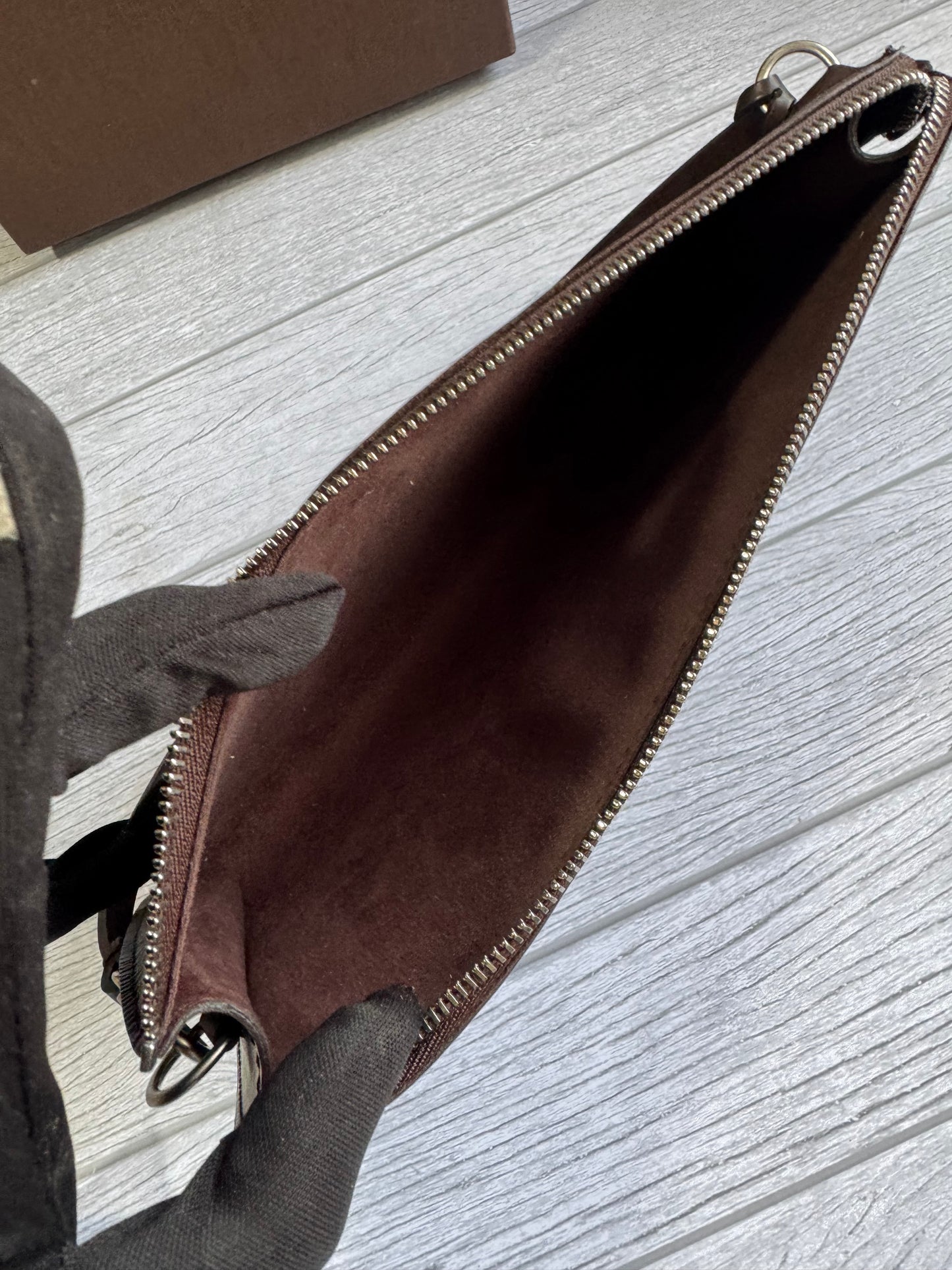 Louis Vuitton Pouchette