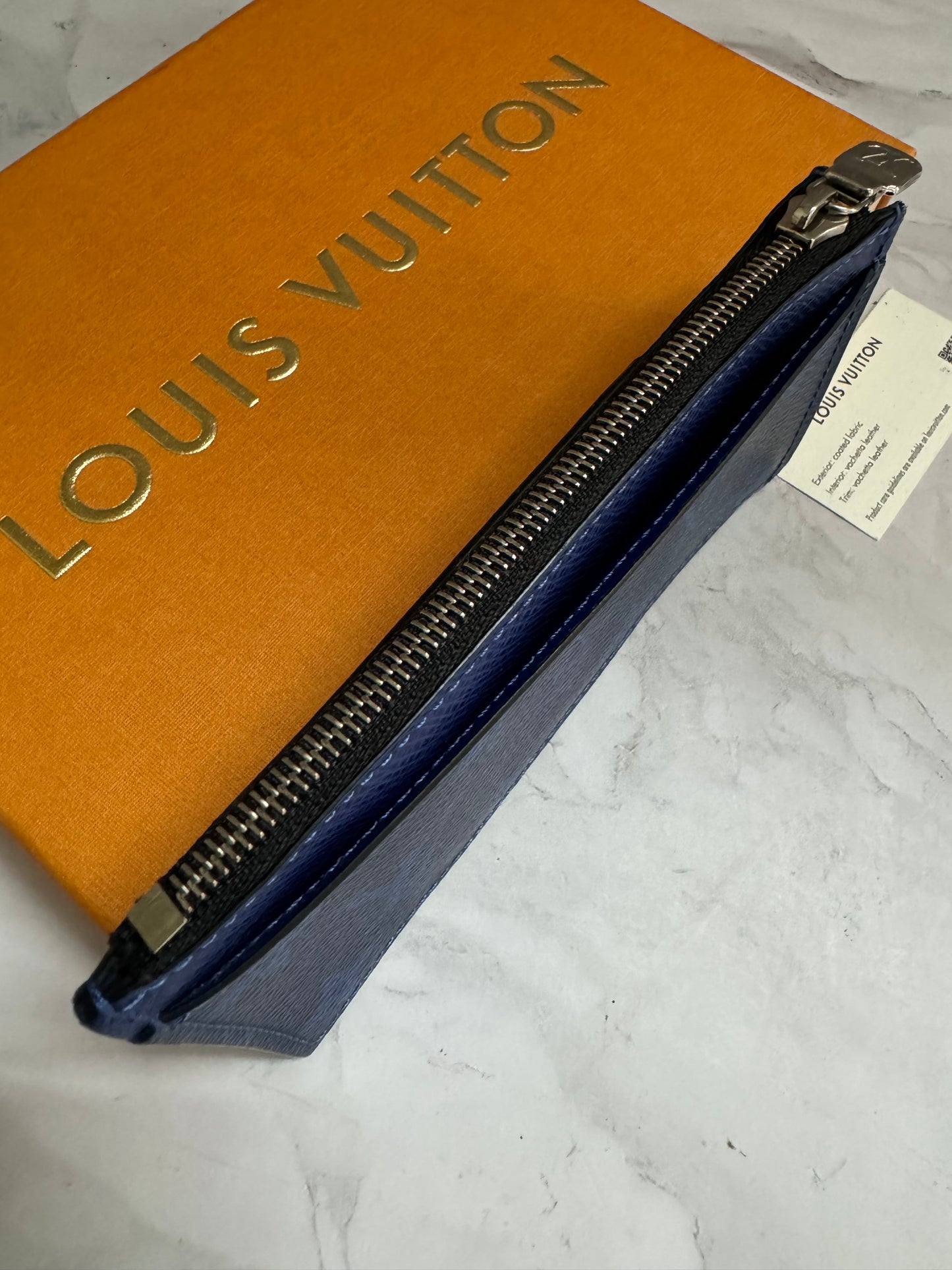 Louis Vuitton Coin & Card Case (RFID)