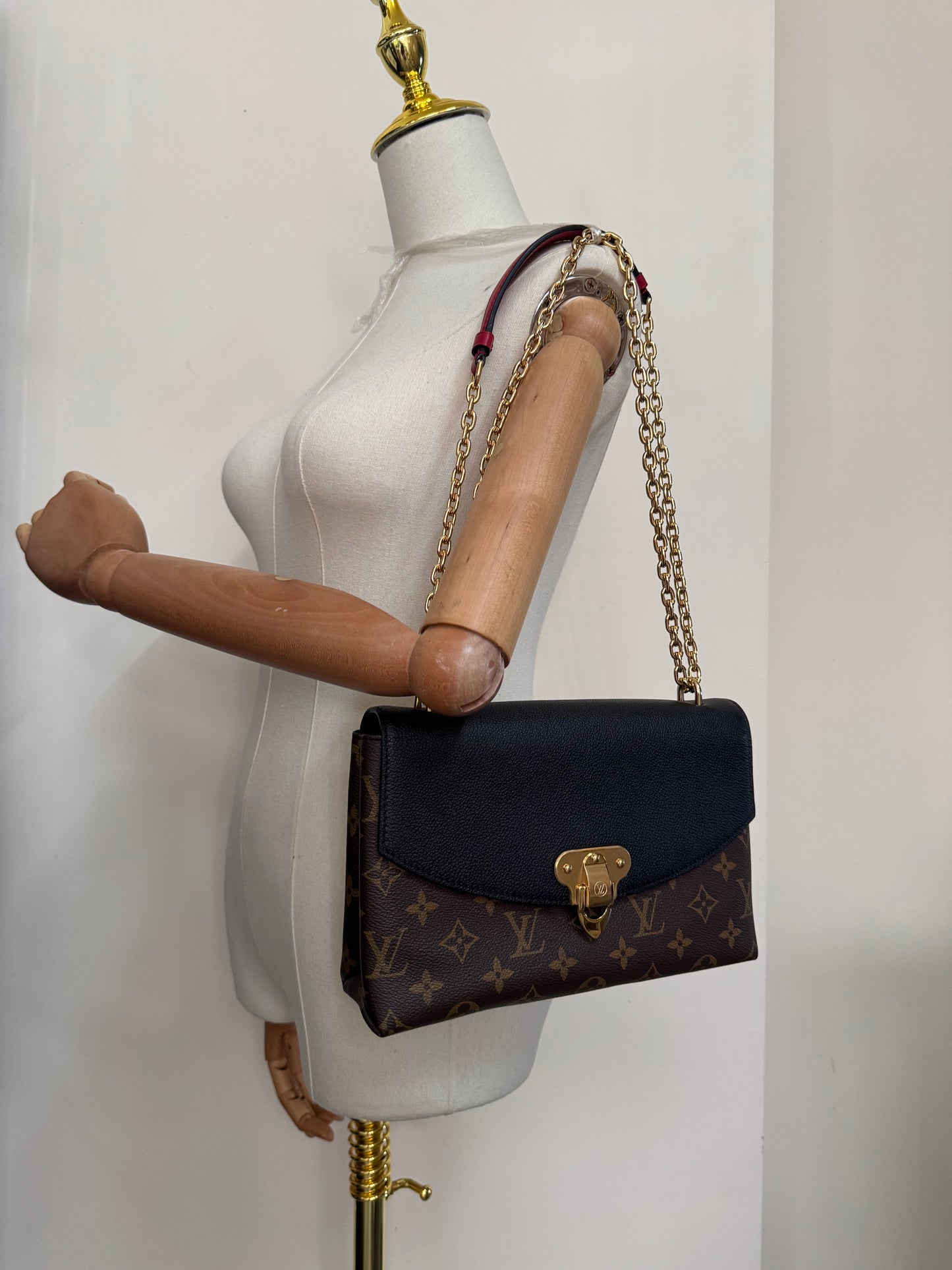 Louis Vuitton Monogram Sac Placide Bag